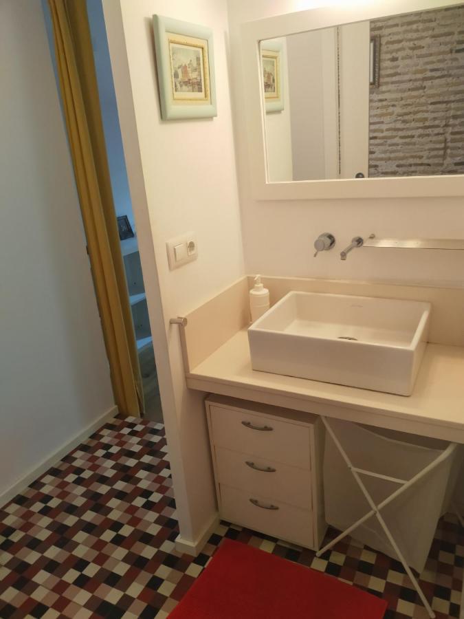 Loft En Centro Historico Lejlighed Valencia Eksteriør billede