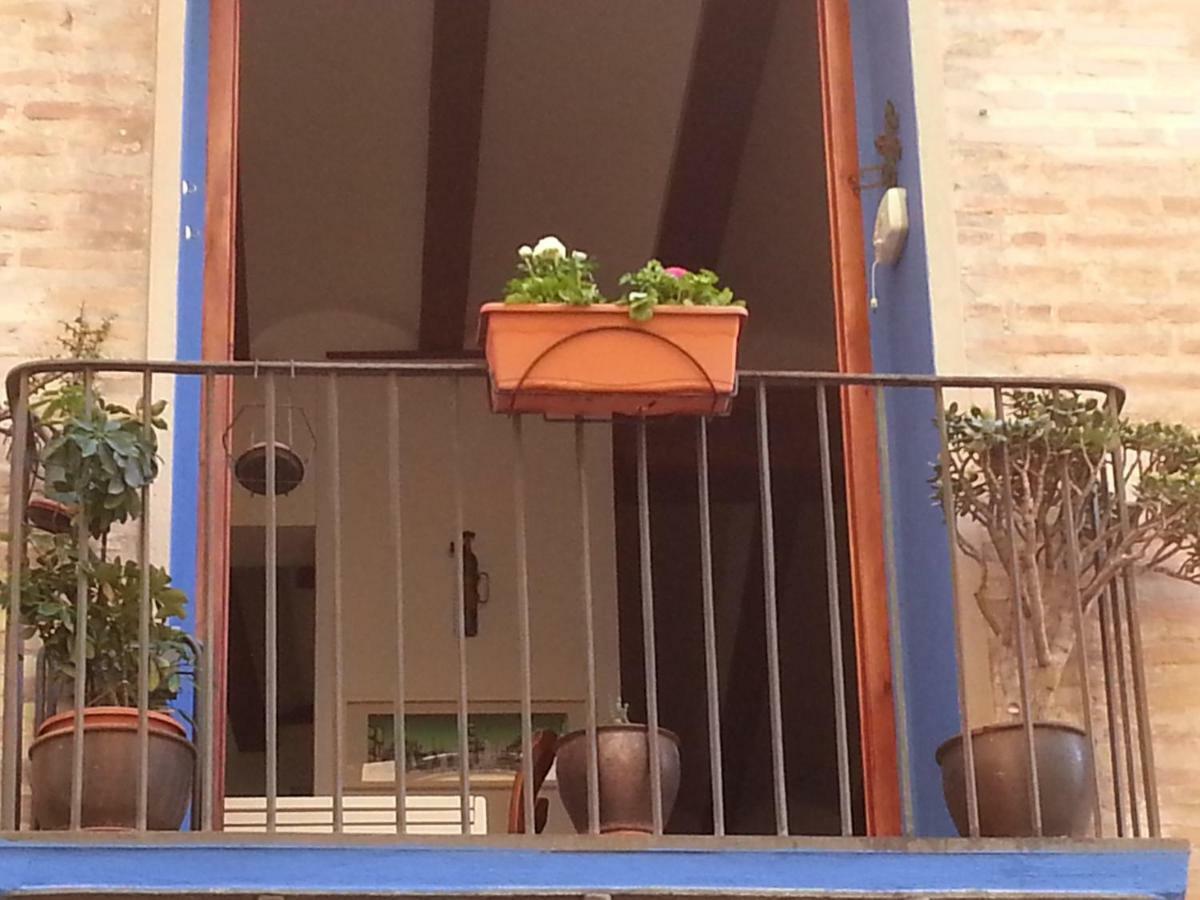 Loft En Centro Historico Lejlighed Valencia Eksteriør billede